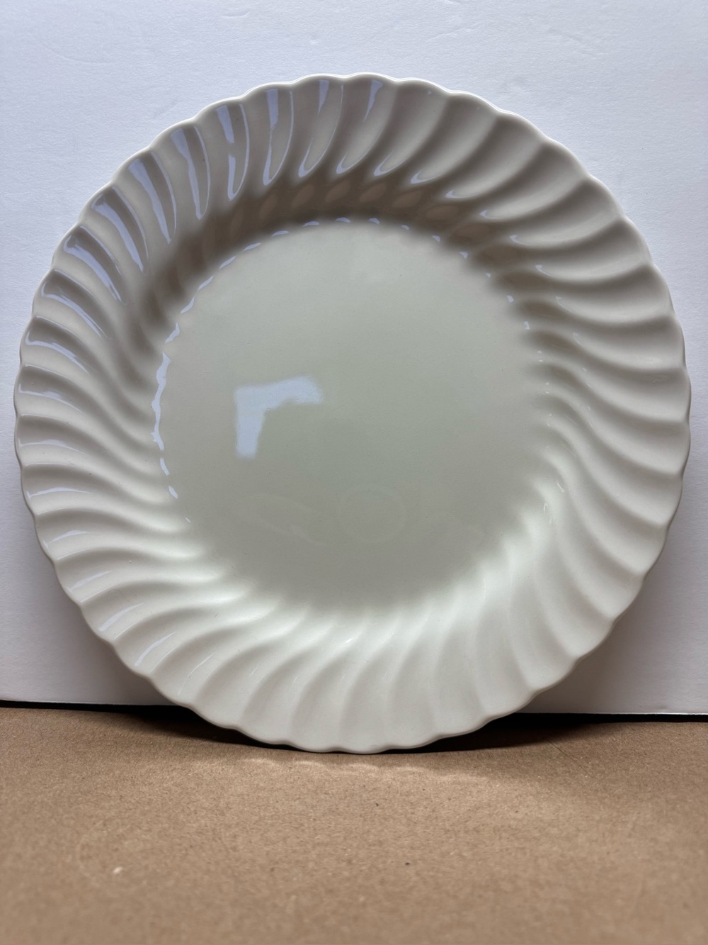 Johnson Brothers 10” White Swirl Edge Dinner Plate